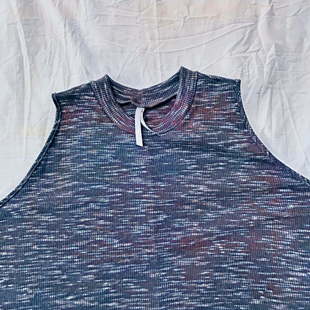 TUNIC, LONG LENGTH, PATRIOT BLUE (Medium Blue) & WHITE, SIZE 5X, MADE IN CANADA!